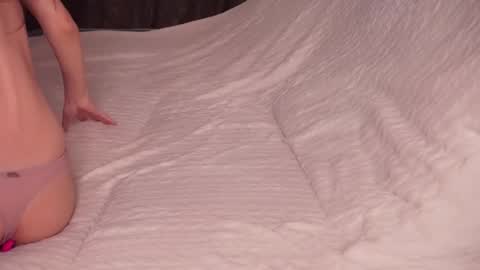 Snapshot of ramonatorres_ chatting on 02/25/25, 12:03 Ramona 3 ig Ramonaascity online show from 02/25/25, 12:03