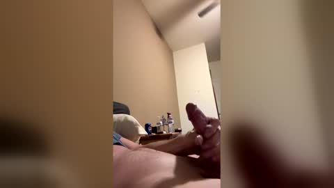 Snapshot of randall815 chatting on 04/07/26, 06:58 randall815 online show from 04/07/26, 06:58