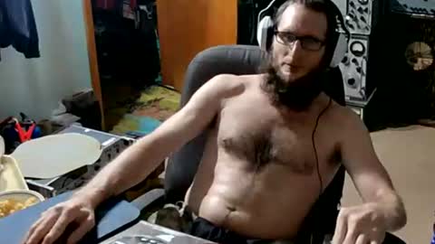 Randall online show from 10/20/25, 03:18