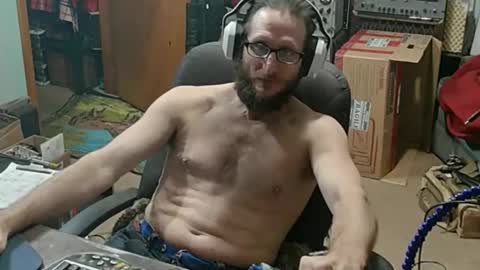 Randall online show from 12/01/25, 04:17