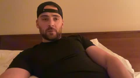 randomdude5950 online show from 06/26/26, 02:16