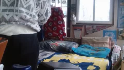 Snapshot of randommister420 chatting on 04/02/26, 11:24 Tall420 online show from 04/02/26, 11:24