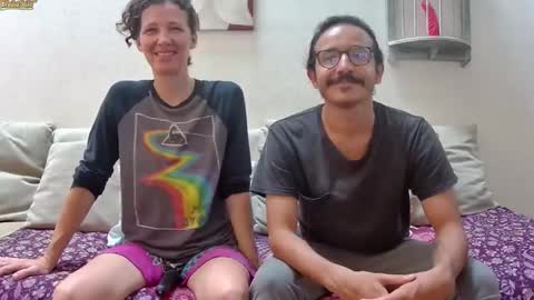 Snapshot of randomshuffle chatting on 01/31/25, 08:43 MR DJ Randomshuffle friends playing with sexual energy live - OMG we are back online show from 01/31/25, 08:43