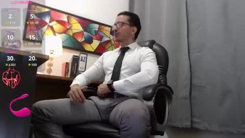 Snapshot of randylukehot chatting on 08/05/26, 02:42 randylukehot online show from 08/05/26, 02:42