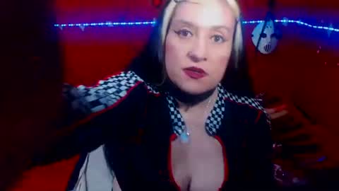 Sonia online show from 05/07/26, 01:55
