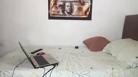 Rangel and Lola online show from 12/15/25, 06:23