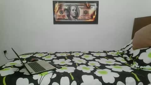 Rangel and Lola online show from 02/10/26, 02:54