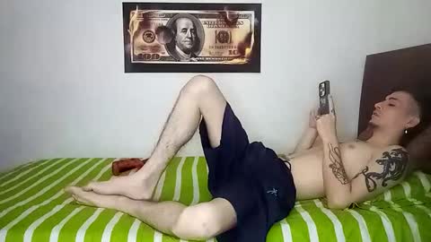 Snapshot of rangel_sex chatting on 04/24/26, 04:09 Rangel and Lola online show from 04/24/26, 04:09