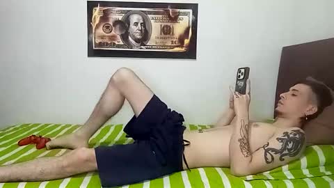Snapshot of rangel_sex chatting on 04/25/26, 11:24 Rangel and Lola online show from 04/25/26, 11:24