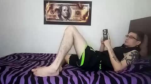 Snapshot of rangel_sex chatting on 05/12/26, 06:38 Rangel and Lola online show from 05/12/26, 06:38