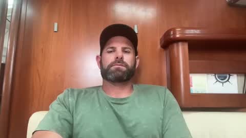 Snapshot of ransguy chatting on 03/04/25, 11:43 ransguy online show from 03/04/25, 11:43