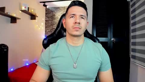 Jonas online show from 01/31/25, 01:22