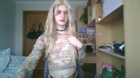 Snapshot of ranya_may chatting on 03/09/26, 03:38 Ranya online show from 03/09/26, 03:38