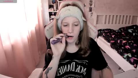 Rapunzel online show from 03/04/26, 01:17