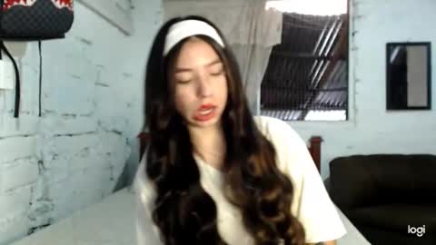raquel2411 online show from 05/24/26, 06:35