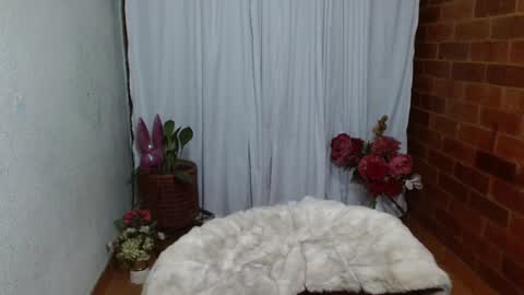 Raquel online show from 12/15/24, 12:07