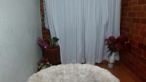 Raquel online show from 02/20/25, 12:52