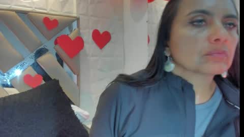 Snapshot of raquel_moore chatting on 02/18/25, 02:49 Raquel Moore online show from 02/18/25, 02:49