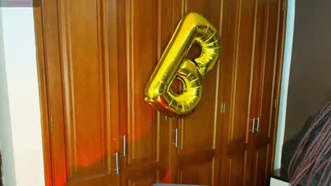 Raquel online show from 02/20/25, 11:42