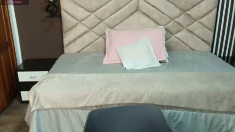 Raquel online show from 03/03/25, 11:44