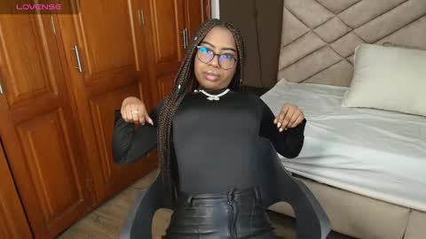 Raquel online show from 10/07/25, 12:02