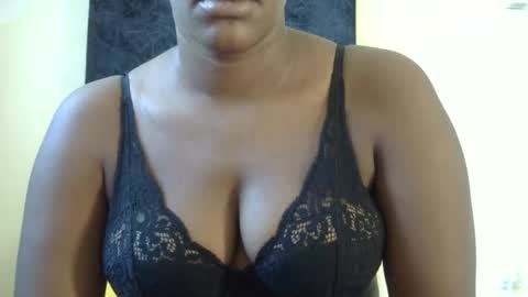 rara_molly online show from 04/01/26, 08:15