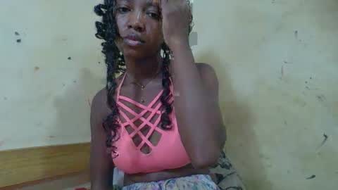 Snapshot of rasoanirinaa chatting on 05/23/26, 10:36 rasoanirinaa online show from 05/23/26, 10:36