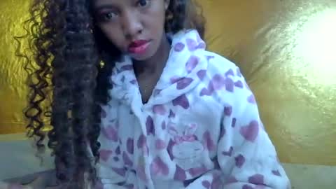 Snapshot of rasoanirinaa chatting on 06/24/26, 01:37 rasoanirinaa online show from 06/24/26, 01:37