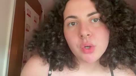 Snapshot of raspberrytommy chatting on 09/30/25, 03:50 Tommy online show from 09/30/25, 03:50