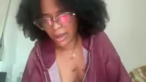 Snapshot of ratedbeautiful chatting on 07/01/26, 02:46 ratedbeautiful online show from 07/01/26, 02:46