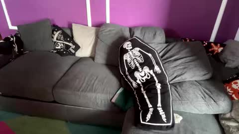 Rattlesnake Bitch 666 online show from 04/21/26, 09:39