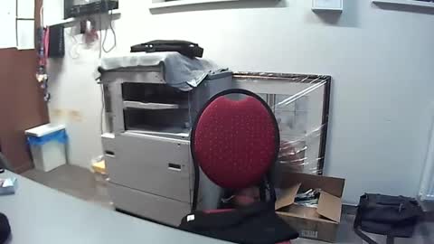 Snapshot of ravart43 chatting on 12/17/24, 03:06 ravart43 online show from 12/17/24, 03:06