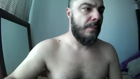 Snapshot of ravart43 chatting on 03/10/25, 08:15 ravart43 online show from 03/10/25, 08:15