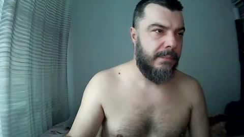 Snapshot of ravart43 chatting on 11/26/25, 08:37 ravart43 online show from 11/26/25, 08:37