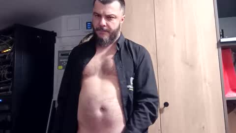 Snapshot of ravart43 chatting on 02/15/26, 01:57 ravart43 online show from 02/15/26, 01:57