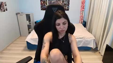 Snapshot of raven_haired_goddess chatting on 06/29/26, 12:16 raven_haired_goddess online show from 06/29/26, 12:16