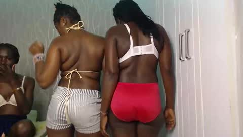 Raven online show from 11/17/25, 03:23