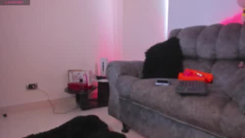 Snapshot of raven_manson chatting on 02/11/26, 12:54 online show from 02/11/26, 12:54