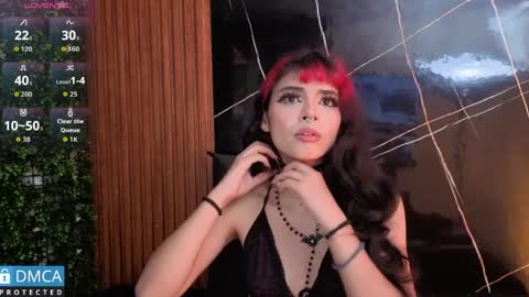 raven_rox_ online show from 04/01/26, 03:07