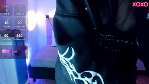 ravencollen online show from 11/19/25, 12:38