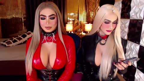 ravenmystiquex online show from 05/02/26, 07:02