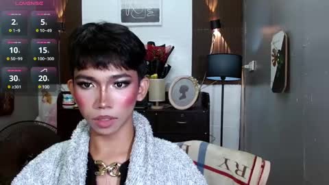 ravennaxx online show from 02/15/25, 06:23