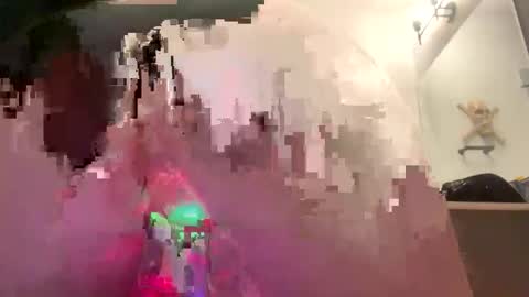 Raven Ray online show from 04/17/26, 09:01