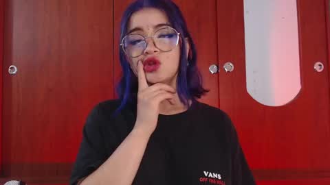 Snapshot of raventh_ chatting on 04/23/26, 12:29 raventh_ online show from 04/23/26, 12:29