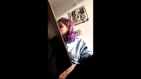 Snapshot of raventh_ chatting on 05/25/26, 11:27 raventh_ online show from 05/25/26, 11:27