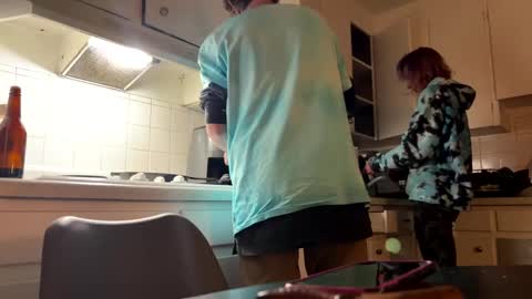 ravenxbeastie online show from 02/14/25, 04:15