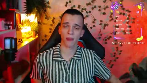 Snapshot of ravi_is_so_good chatting on 09/12/25, 03:45 Ravi online show from 09/12/25, 03:45