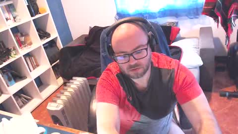 ravingr3d3 online show from 03/06/25, 12:19