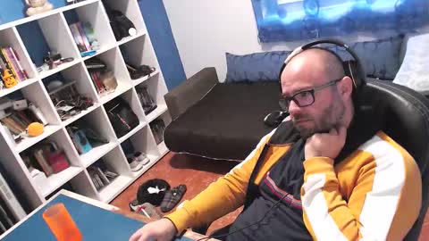 ravingr3d3 online show from 10/25/25, 03:29