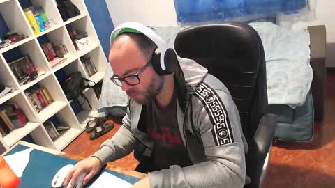 ravingr3d3 online show from 01/12/26, 09:14